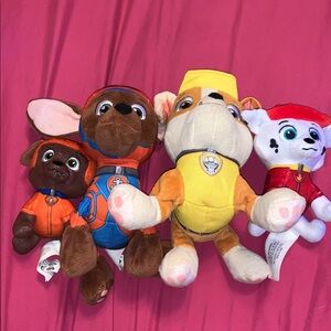 4 Paw Patrol Stuffed Animals Zuma, Marshall, Rubble